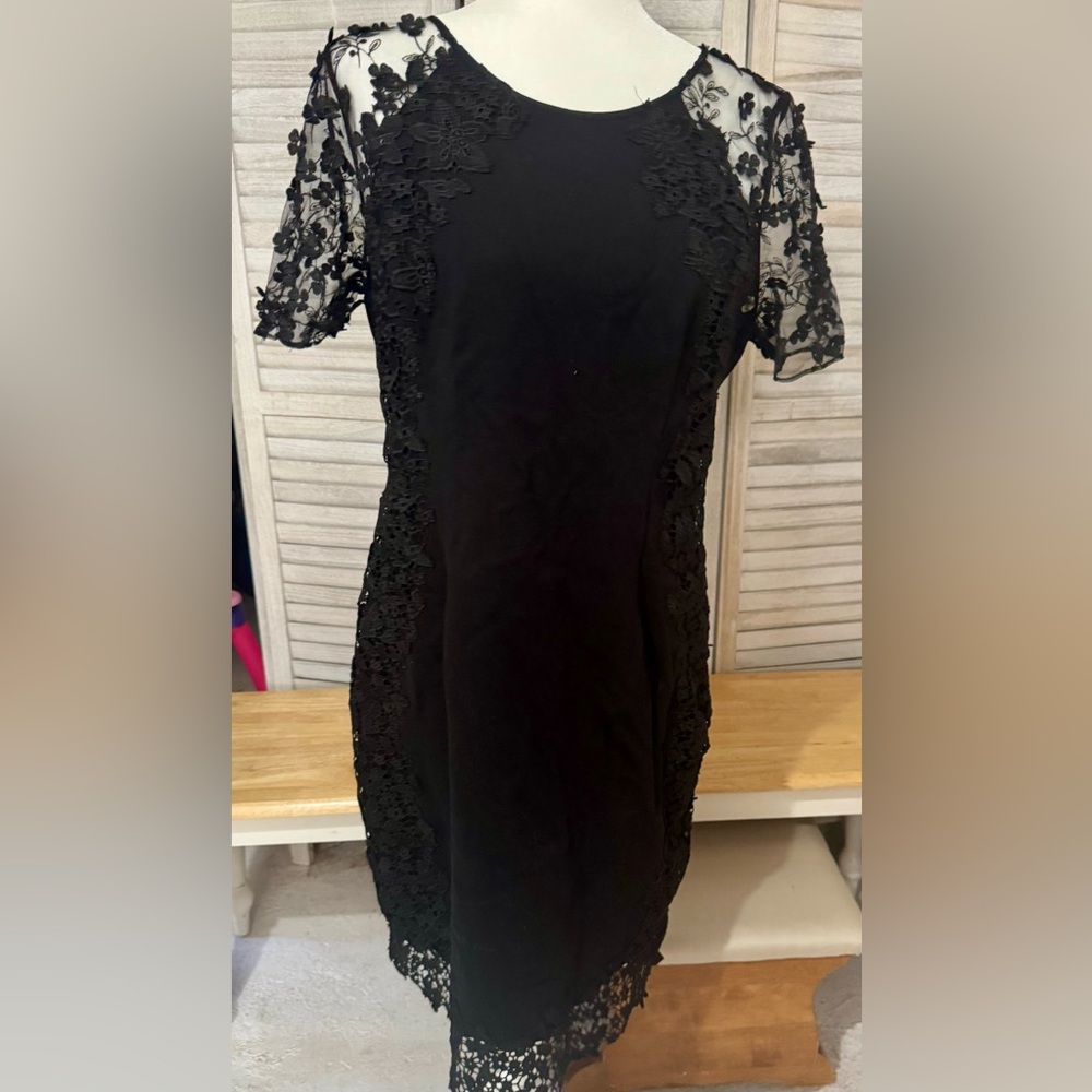 Ellie Tahiri size 12 dress